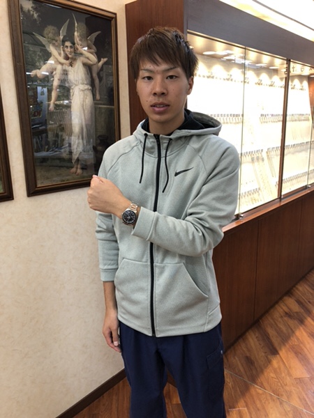 腕時計　OMEGAシーマスター３００