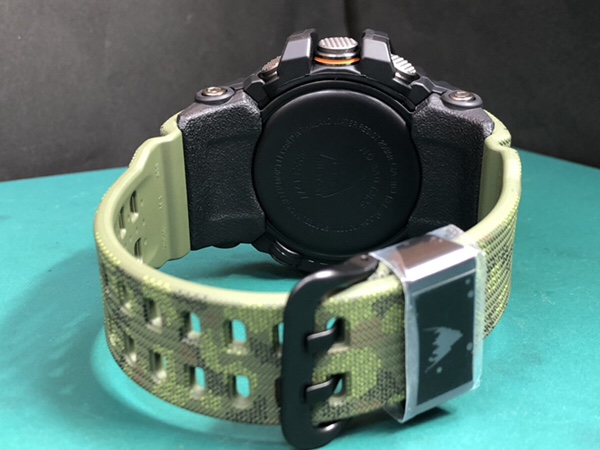 腕時計　G-SHOCK　MUDMASTER（マッドマスター）✖️BURTON（バートン）