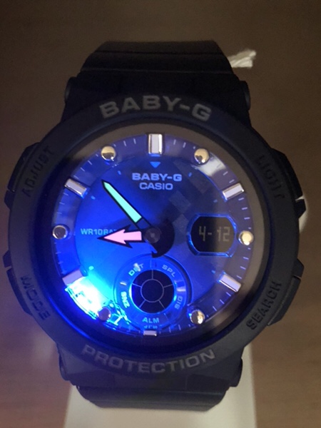 baby g 時計　バックライト
