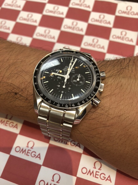 腕時計　omega オメガスピードマスタープロフェッショナルムーンウォッチ　月面着陸の歴史