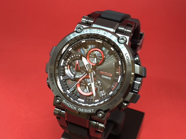 腕時計　g-shock MTG-B1000B-1AJF