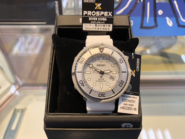 腕時計　SEIKO divers SBDN051