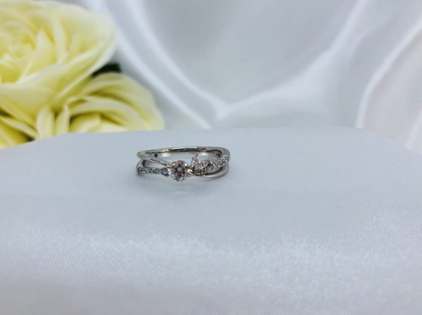 結婚指輪　Une Mariage Guirlande アンマリアージュ ギルランド