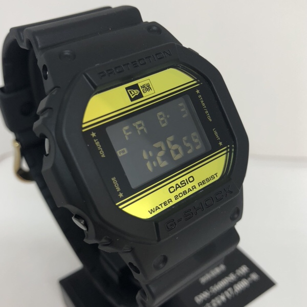 腕時計　G-SHOCK✖︎NEW ERAコラボレーションモデルDW-5600NE-1JR
