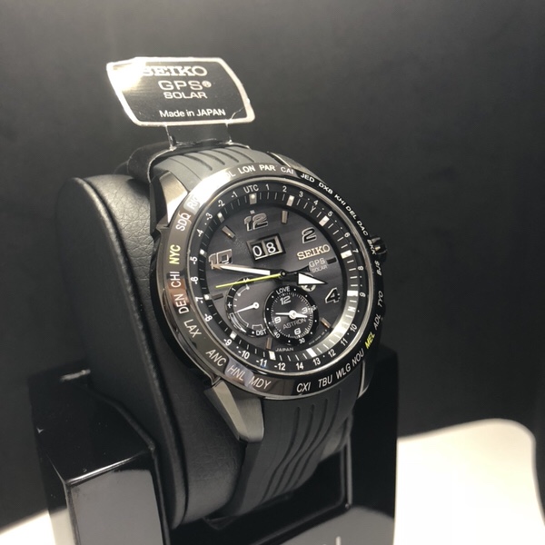 腕時計　SEIKOアストロンSBXB143