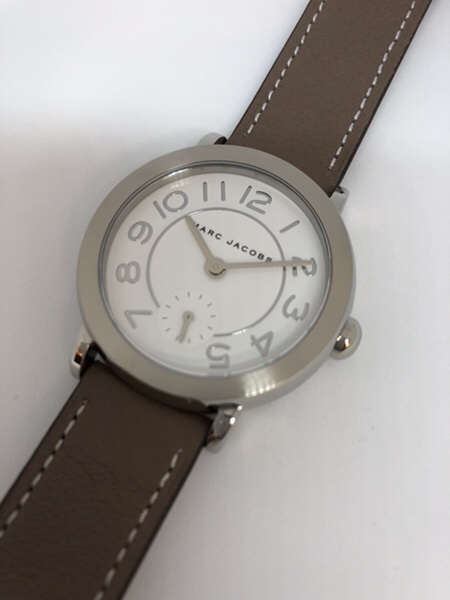 腕時計　marcjacobs マークジェイコブス