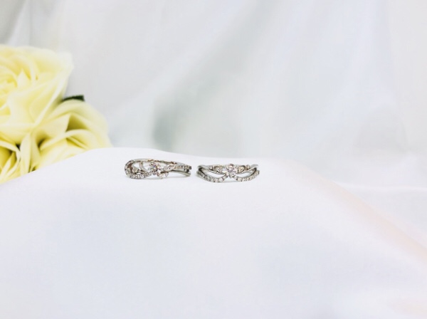 結婚指輪 婚約指輪 ブライダルリング　Une Mariage　アンマリアージュ　Gracieux グラシウとBroderie ブロドゥリ