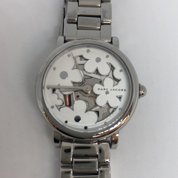 腕時計　MARC JACOBS デイジースケルトンMJ3597