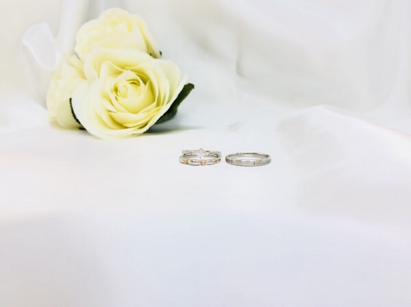 婚約指輪　結婚指輪　エンゲージリングQuand de MariageBriIIer（ブリエ）とマリッジリング MariageChiffon（シフォン）