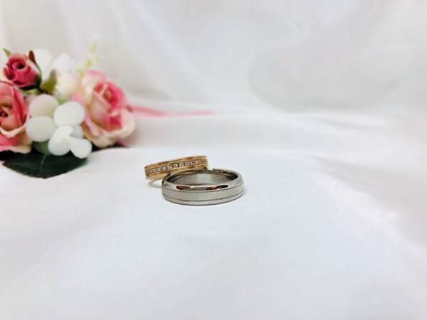 ブライダルリング　婚約指輪と結婚指輪　山城時計店オリジナルブランドのEQUIPAGE