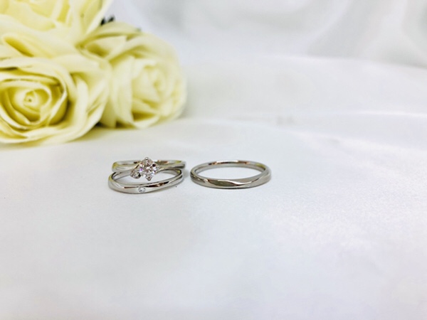 ブライダルリング　婚約指輪と結婚指輪　Quand de  MariageのDoux brise（ドゥ ブリ-ズ）