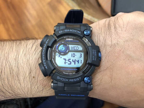 腕時計　カシオ　g-shock フロッグマン