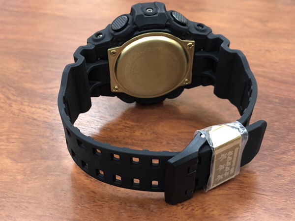 腕時計　G-SHOCKビッグバンブラック　GA-735A-1AJR