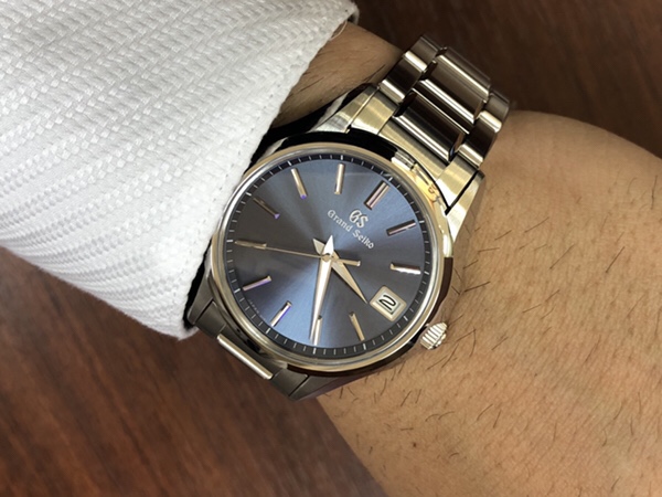 腕時計　グランドセイコー    SBGV235  クォーツ