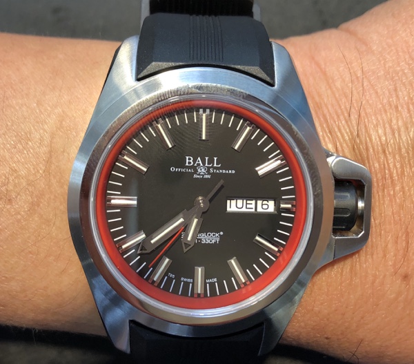 腕時計　BALL ウォッチ デブグル