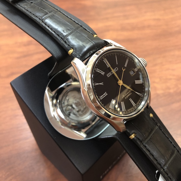 腕時計　セイコープレザージュ 漆時計　SARX029
