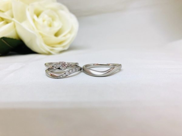 ブライダルリング　婚約指輪と結婚指輪　Mariage（マリアージュ）Cherir『シェリール』