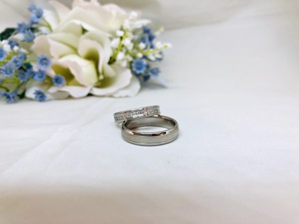ブライダルリング　結婚指輪　山城時計店オリジナルブランドのEQUIPAGE（エキパージュ）
