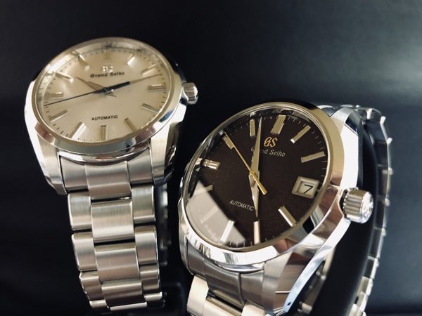 腕時計　グランドセイコー SBGR311とSBGR299
