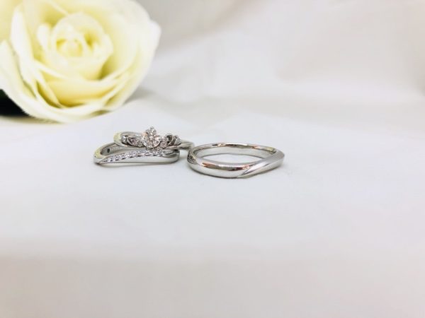 ブライダルリング　エンゲージリングとマリッジリング　婚約指輪と結婚指輪　Mariage（マリアージュ）のVenus（ヴィーナス）