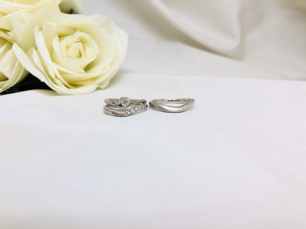 ブライダルリング　婚約指輪と結婚指輪　エンゲージリングとマリッジリング　Mariage　マリアージュ　Cherir　シェリール