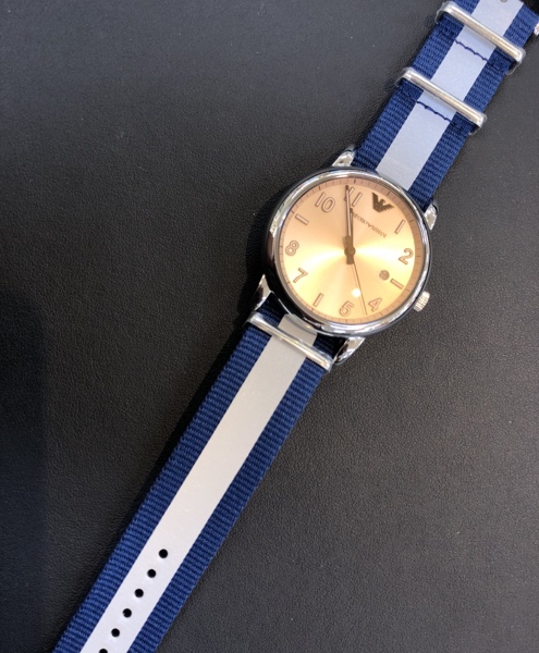 腕時計　EMPORIO ARMANI　エンポリオアルマーニ　AR11212