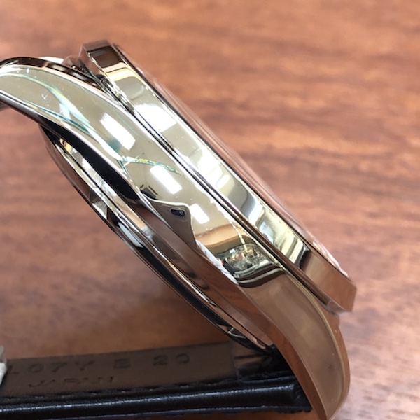腕時計　SEIKO PRESAGE(プレザージュ)　琺瑯(ほうろう)ダイヤル　SARX019