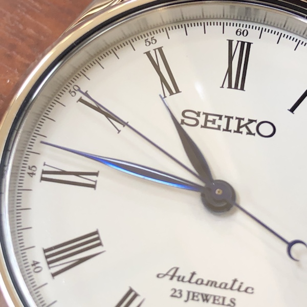 腕時計　SEIKO PRESAGE(プレザージュ)　琺瑯(ほうろう)ダイヤル　SARX019