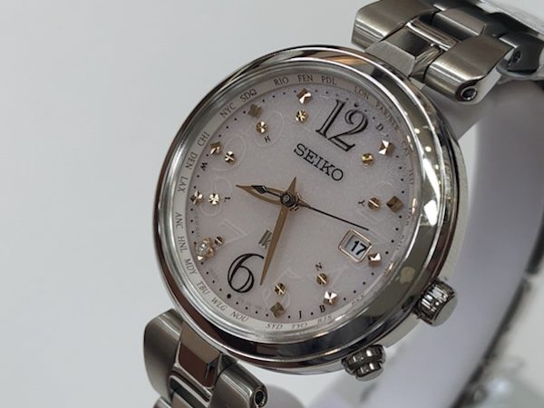 腕時計　SEIKO LUKIA　セイコールキア　SSQV047 