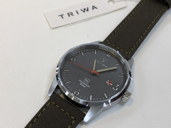 腕時計　トリワ　TRIWA　HU39D-CL080912