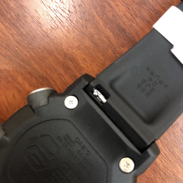 腕時計　G-SHOCK の裏ブタ側