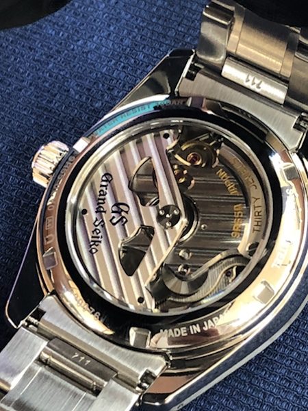 腕時計　グランドセイコー マスターショップ限定モデル SBGA375 スプリングドライブの裏ブタ側