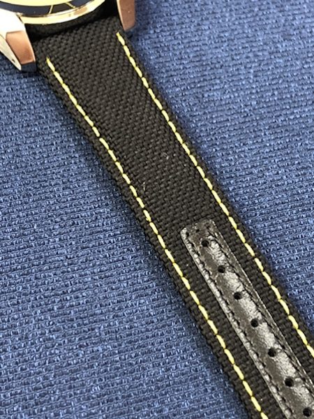 腕時計　グランドセイコー SBGV243 クォーツのベルト側