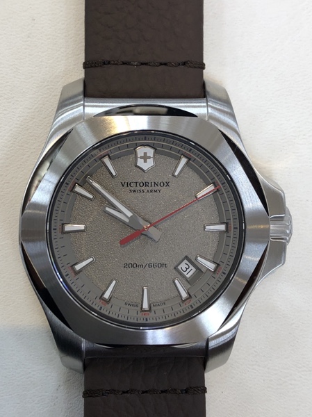 腕時計　VICTORINOX  I.N.O.X　No.241738