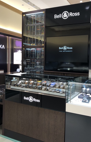 腕時計　BELL & ROSS （ベル アンド ロス）