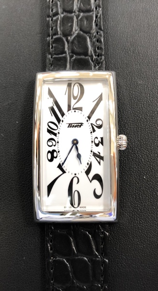 腕時計　TISSOT HERITAGE BANANA　T117.509.16.012.00