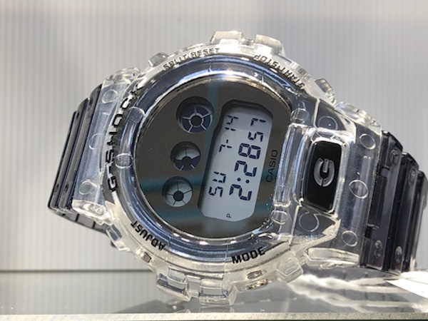腕時計　g-shock DW-6900SK-1JF