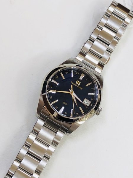 腕時計　Grand  Seiko   クォーツウォッチ   50周年記念限定モデル   SBGN009