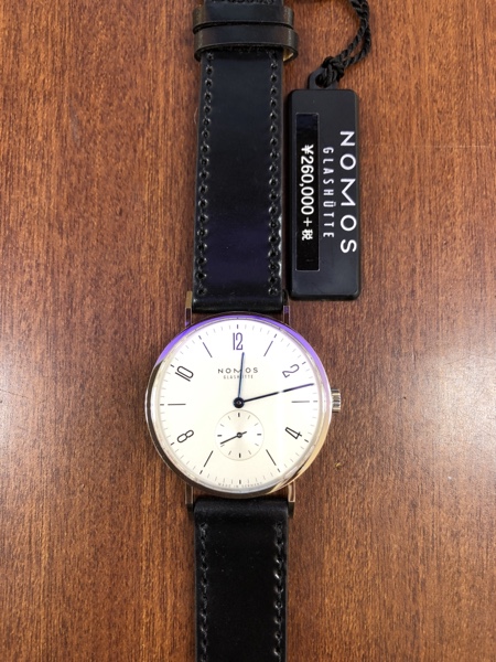 腕時計　nomos フラッグシップモデルTN1AW/238