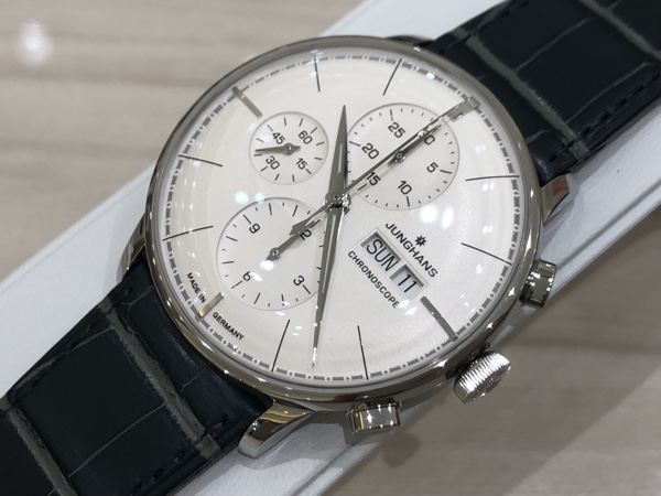 腕時計　JUNGHANS　ユンハンス