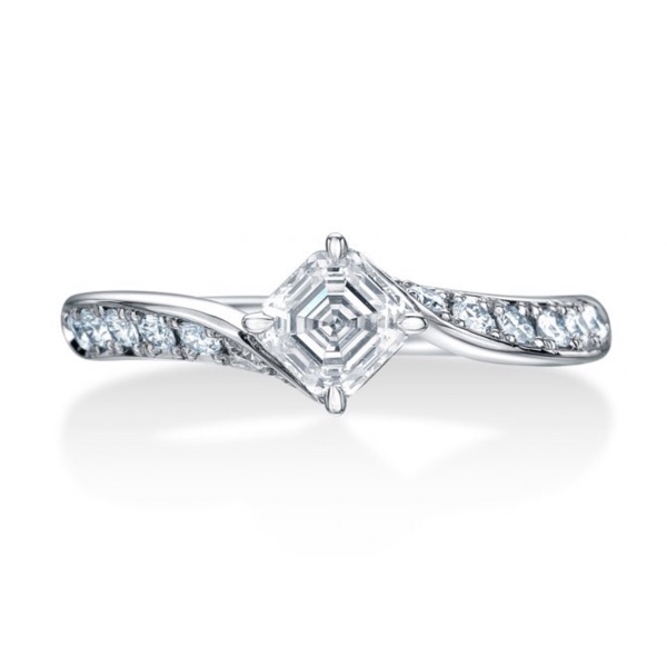 ROYAL ASSCHER ブライダル
