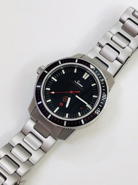 腕時計　Sinn   ダイバーズウォッチ   日本限定モデル   EZM3.J
