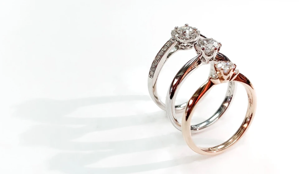 Avantage メインビジュアル