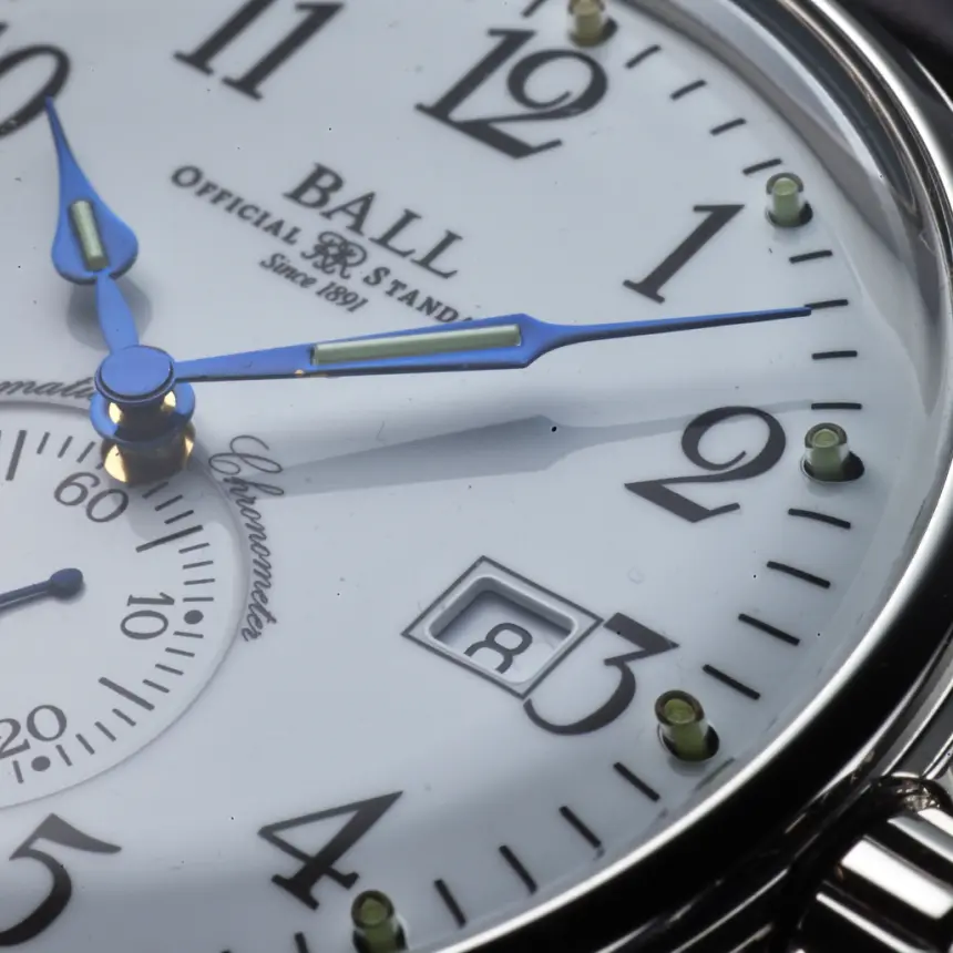 夜光・マイクロガスライトの輝き