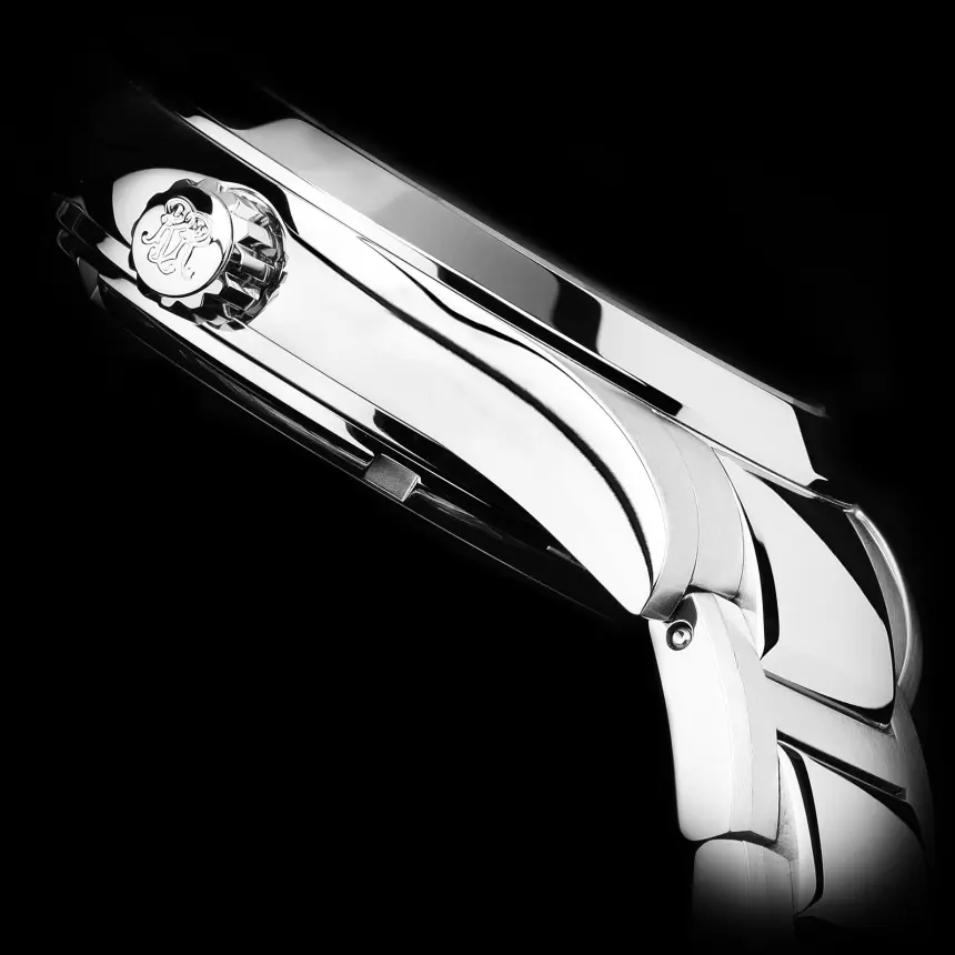 シースルーバック 自社製キャリバー