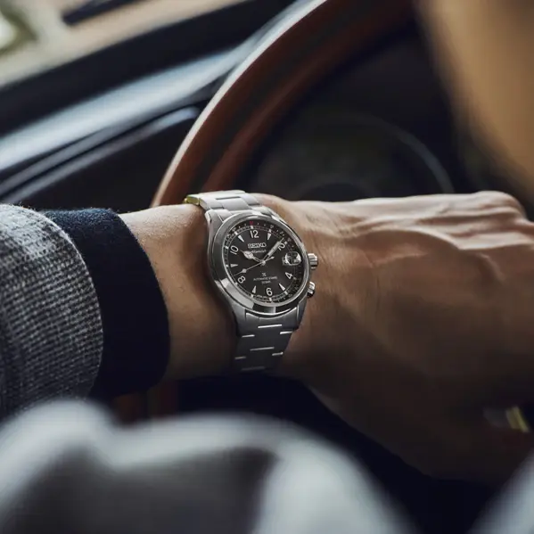 簡易方位計つき内転リングのディテール